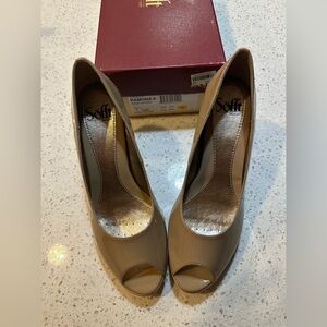 Sofft Ramona Sand Patent Women’s Heels Shoes 8.5 M